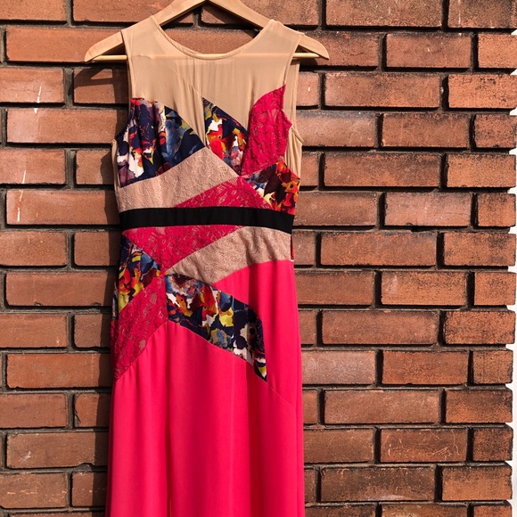 BCBG Lonnie Long Sleeveless Dress - Picture 4 of 8